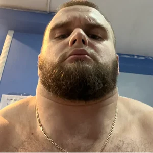 Данила Горилла — стример Twitch